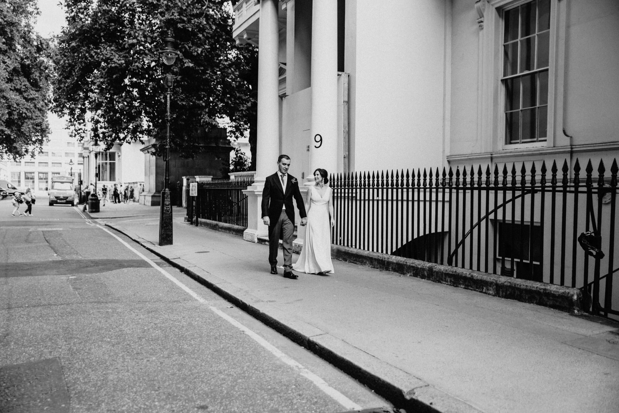 carlton-house-terrace-london-wedding-roshni-photography-candid-documentary-photo