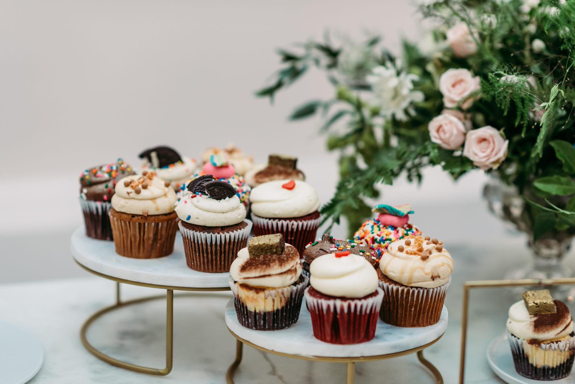 carlton-house-terrace-london-wedding-roshni-photography-fairy-cakes