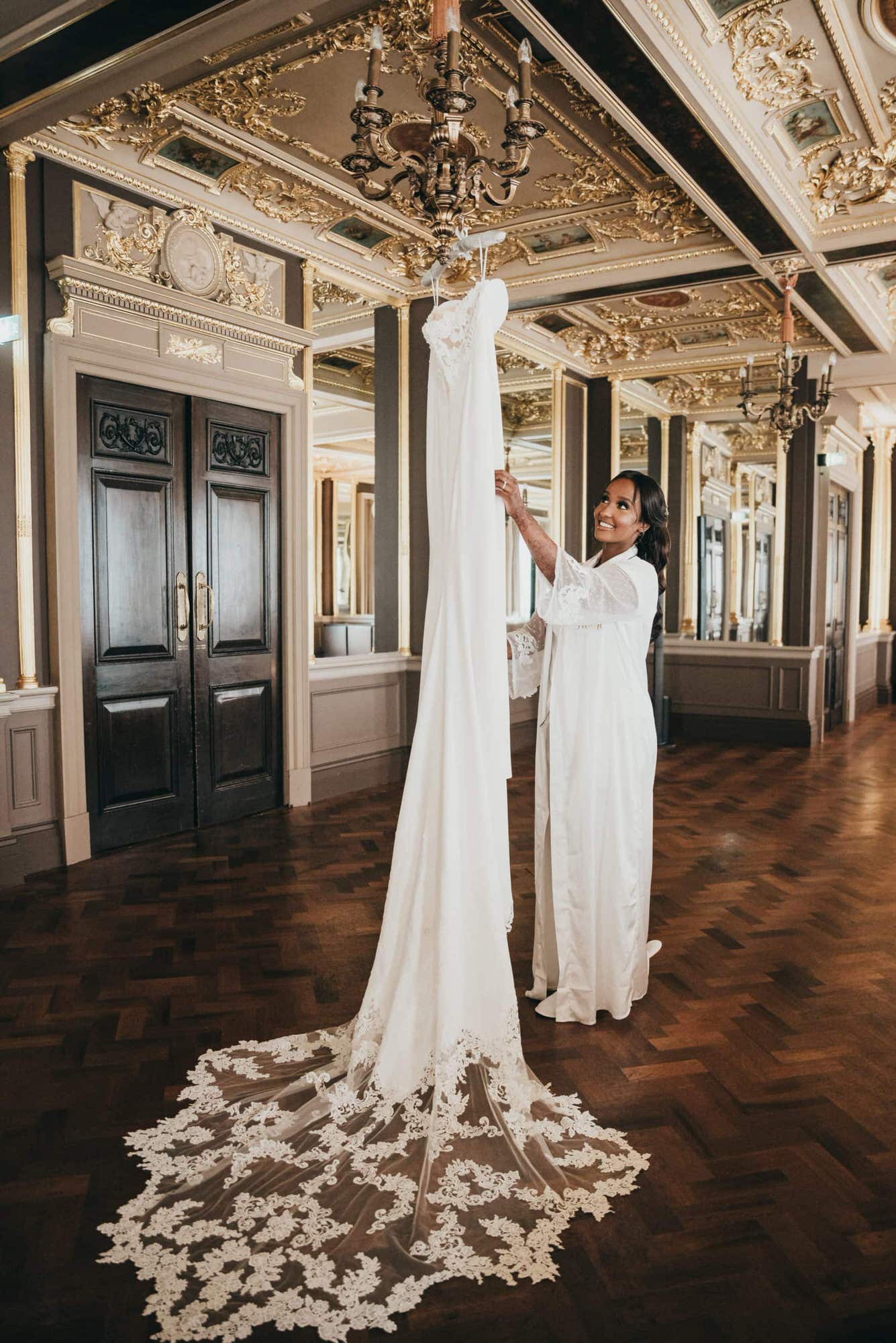 old-marylbone-town-hall-london-wedding-photographer-roshni-photography-fusion