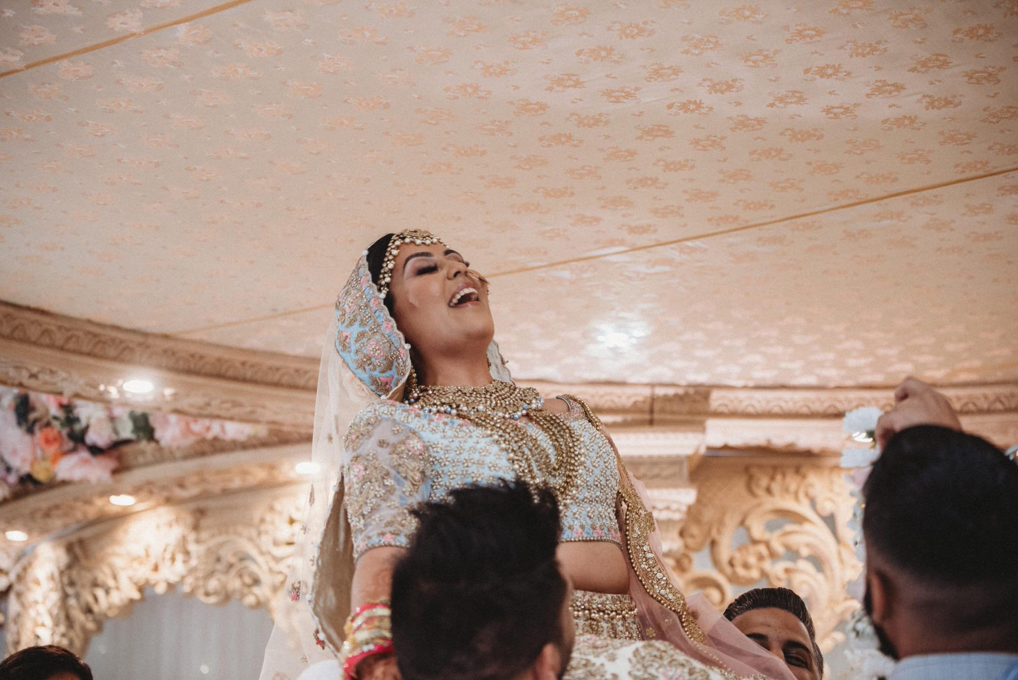 shree-swaminarayan-temple-stanmore-asian-wedding-roshni-photography