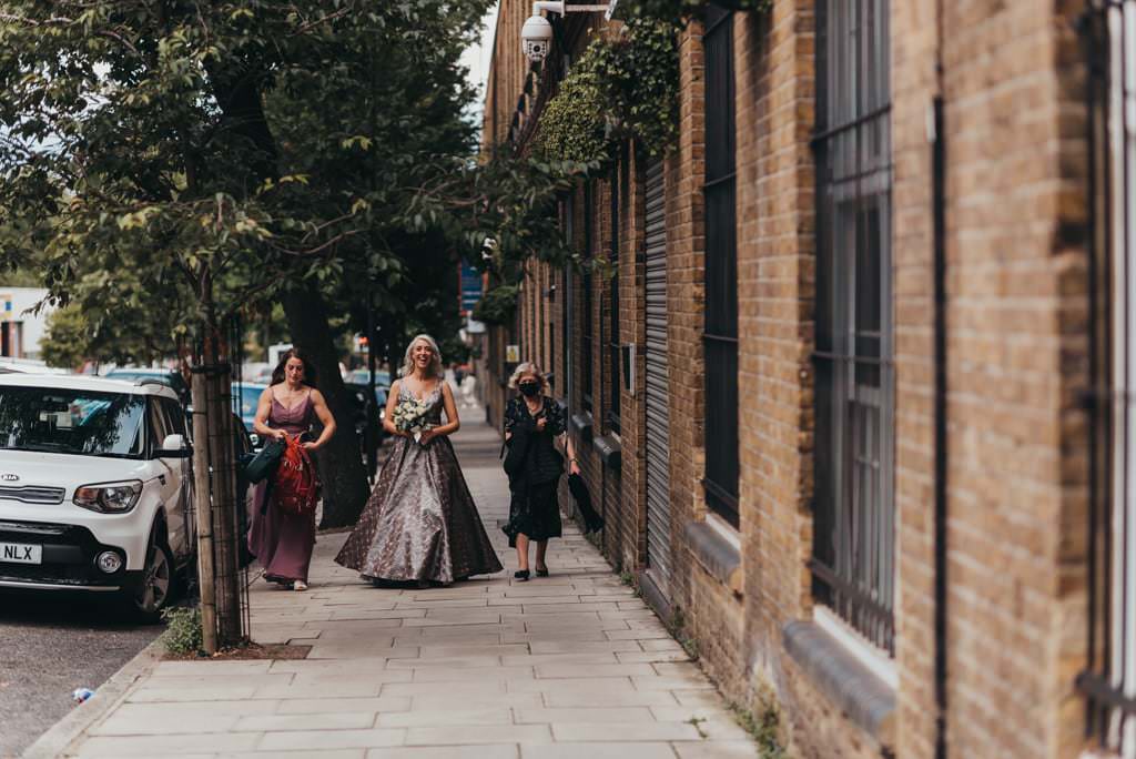 the-depot-n7-wedding-venue-london-fusion-photographer-guests-documentary