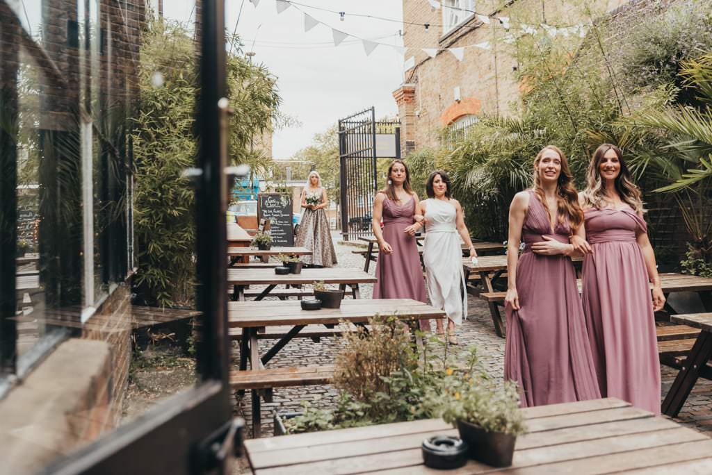 the-depot-n7-wedding-venue-london-fusion-photographer-guests-documentary
