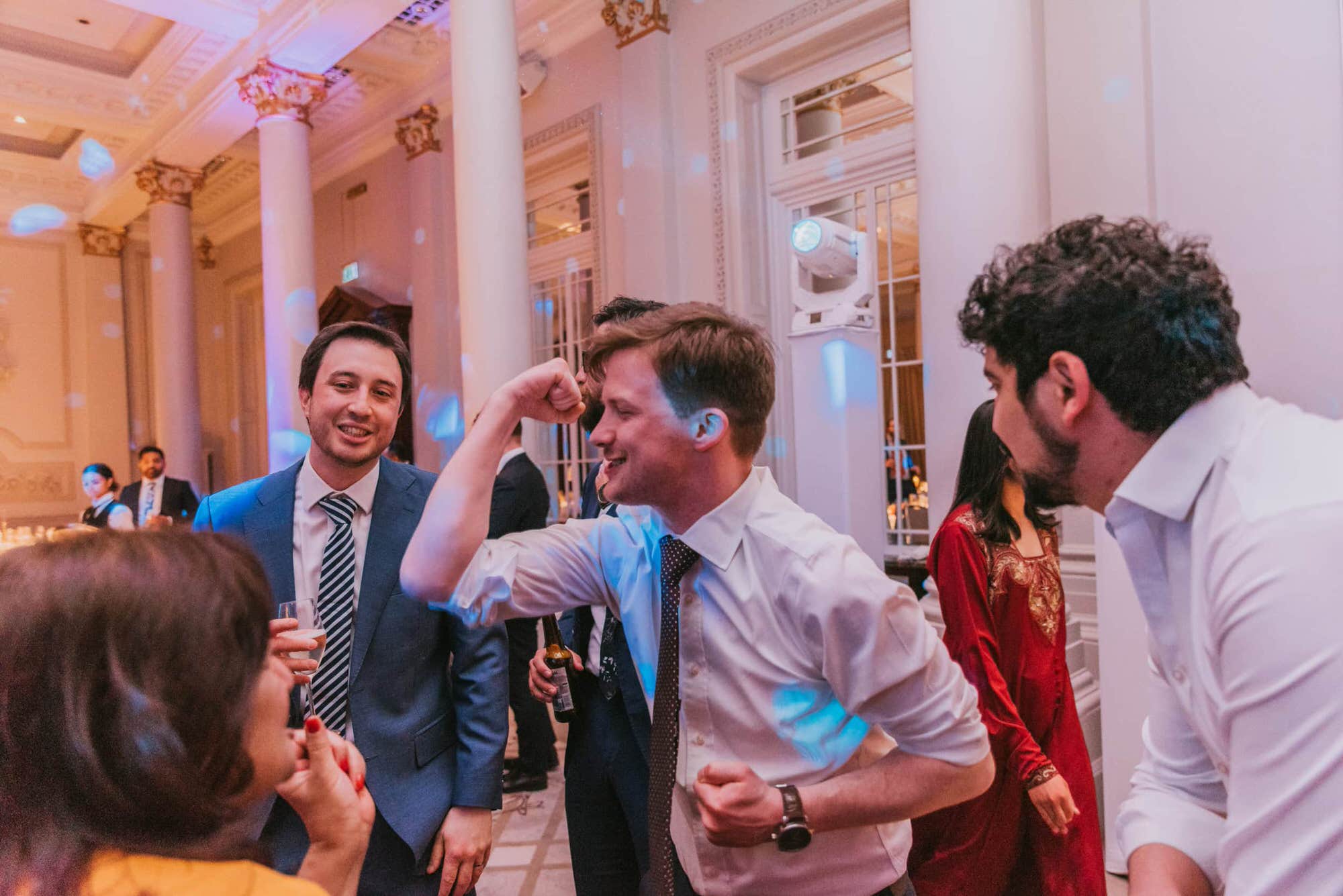 the-langham-london-asian-wedding-photographer-roshni-photography-guests-dancing